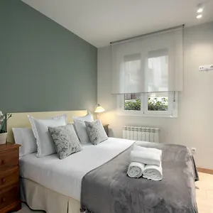 Ondarreta Con Parking Free Y Aire Acondicionado Appartement